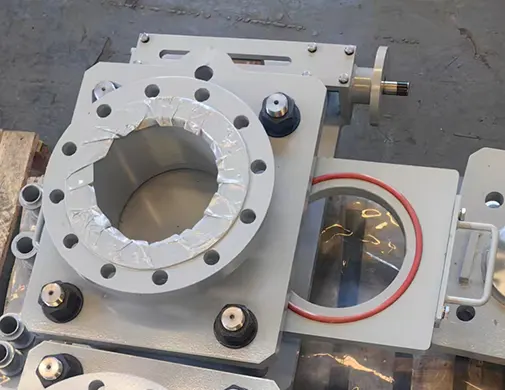 Slide Line Blind Valve